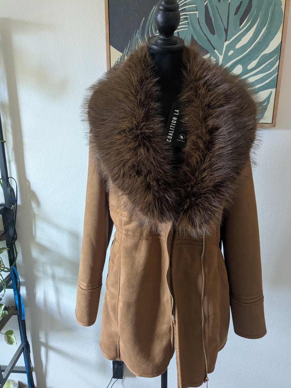 Coalition LA Women's Tan  Jacket with Faux-Fur Collar